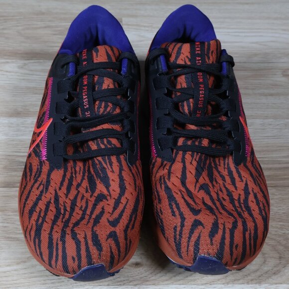Nike Air Zoom Pegasus 38 Shoes Womens Size 8 Orange Black Tiger Print DQ7650-800 - Picture 3 of 8